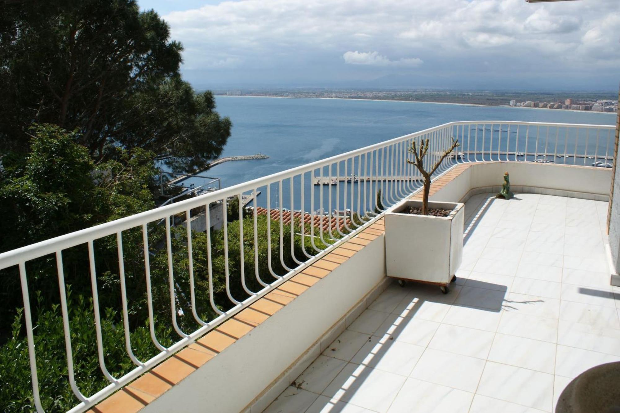 Apartamento Casa Linda Con Vistas Espectaculares Av-40 Roses Ngoại thất bức ảnh